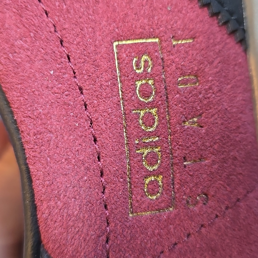 Mens Adidas  STADT Burgundy With Black Strips Size 10 Brand New - Picture 4 of 6